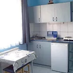 Irini Panzio 3*