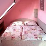 Irini Panzio 부다페스트