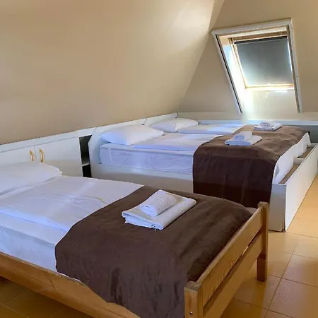 Irini Panzio Gæstehus Budapest