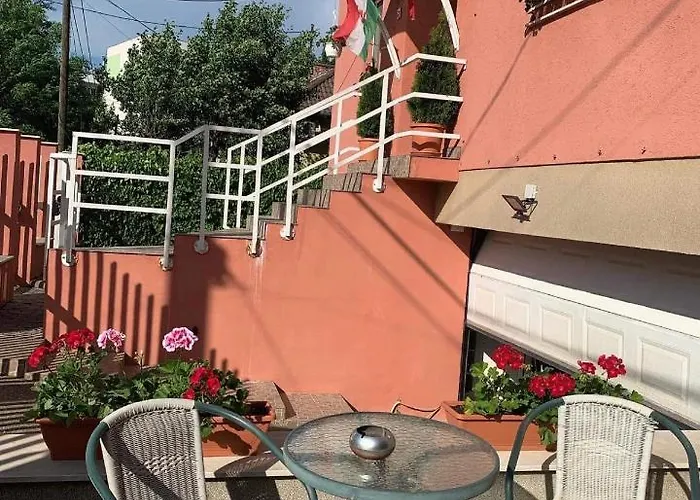 Irini Panzio 3* Budapest