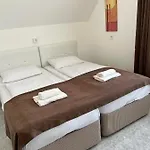 Irini Panzio Budapest