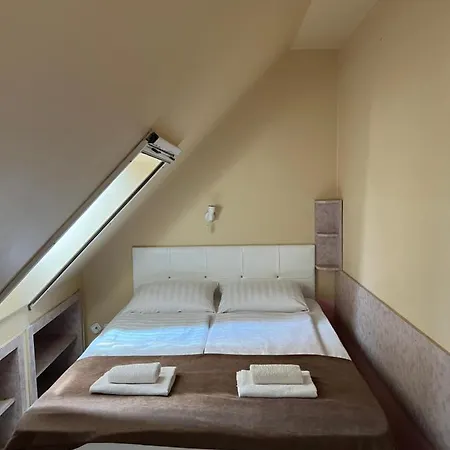 Irini Panzio 게스트하우스 3*