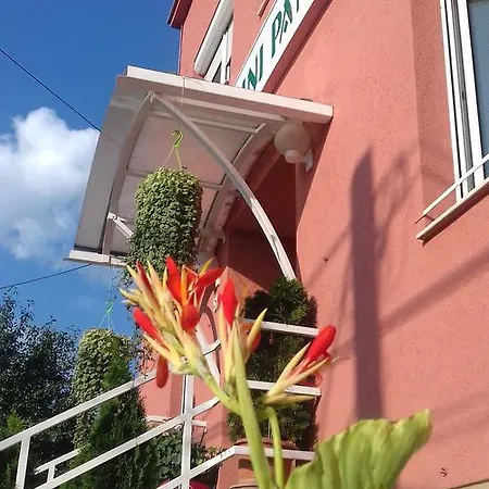 Irini Panzio 게스트하우스 3*